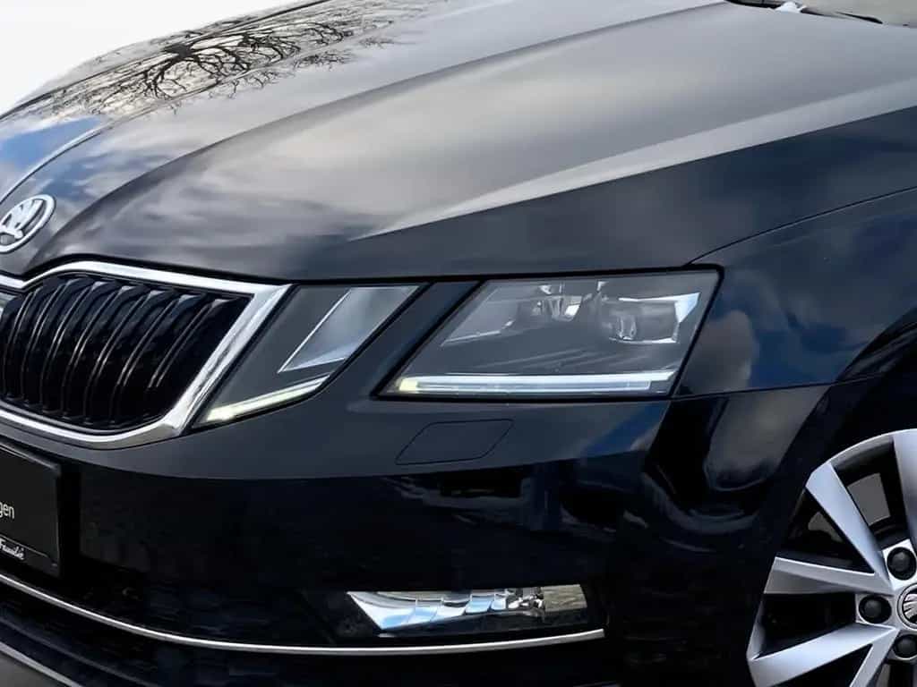 Skoda Octavia Combi 1.8TSI LED.DSG.AMBIENTE.ParkA.KAM. 06/2017-photo-5