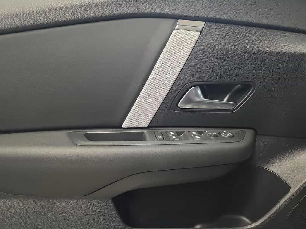 Citroën C4 Lim. Max 09/2025-photo-8