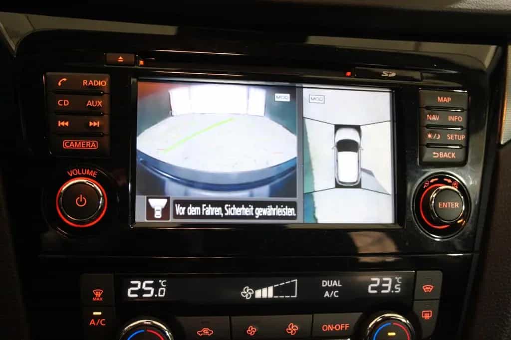 Nissan Qashqai N-Connecta Automatik, alle Extras! 02/2018-photo-22