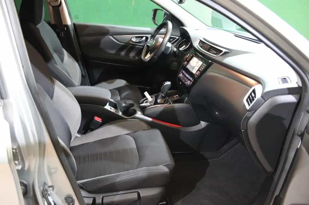 Nissan Qashqai N-Connecta Automatik, alle Extras! 02/2018-photo-25