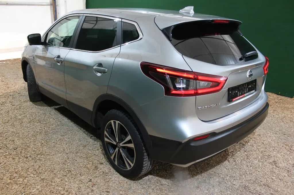 Nissan Qashqai N-Connecta Automatik, alle Extras! 02/2018-photo-3