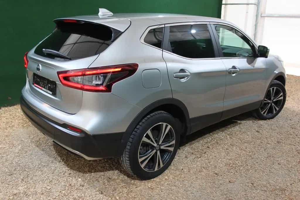 Nissan Qashqai N-Connecta Automatik, alle Extras! 02/2018-photo-7