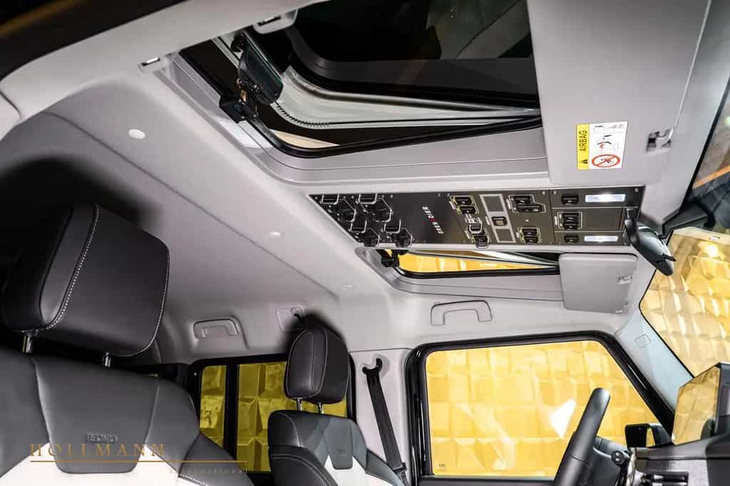 INEOS Grenadier FIELDMASTER+PANORAMIC+RECARO+STOCK null-photo-14