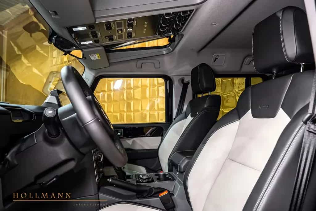 INEOS Grenadier FIELDMASTER+PANORAMIC+RECARO+STOCK null-photo-18