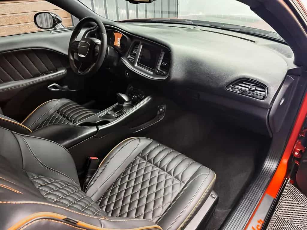 Dodge Challenger WideBody Demon Look 3,6 v6 Full LED 12/2021-photo-21