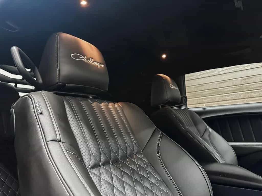 Dodge Challenger WideBody SRT Look 3,6 v6 Full LED 12/2019-photo-31