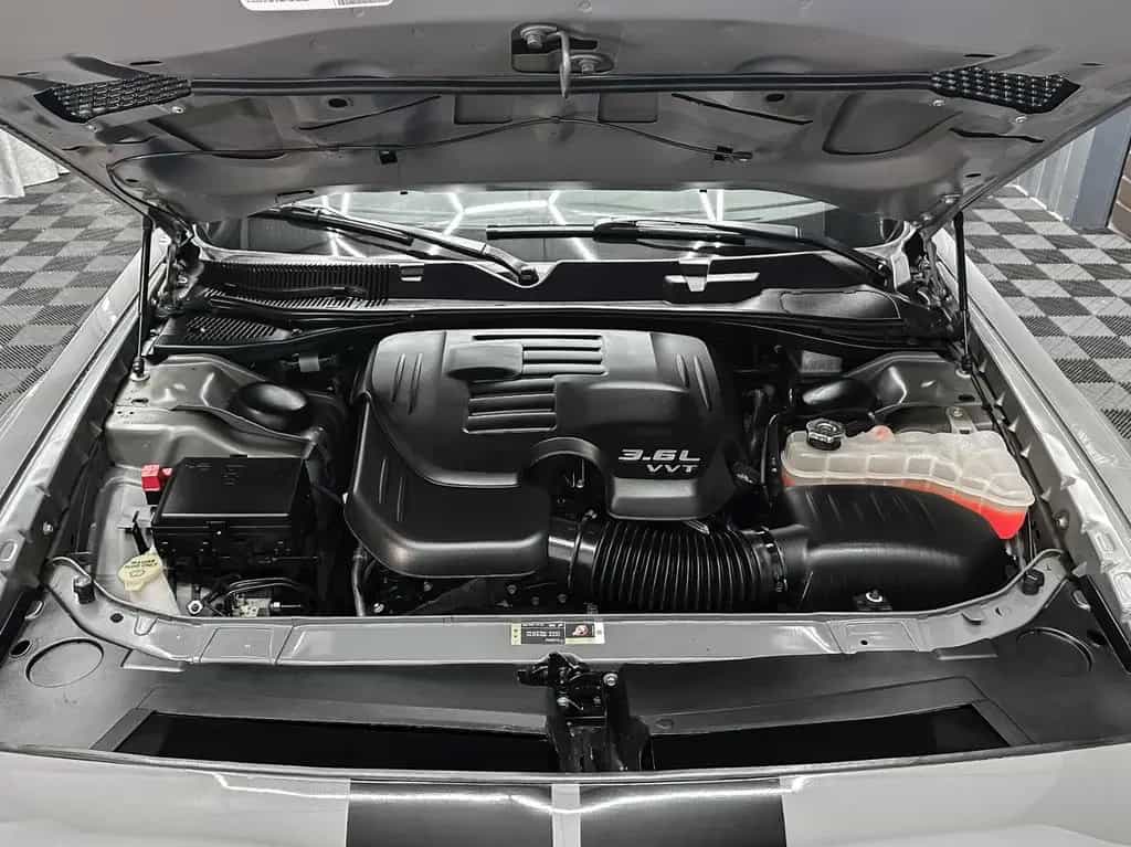 Dodge Challenger WideBody SRT Look 3,6 v6 Full LED 12/2019-photo-36