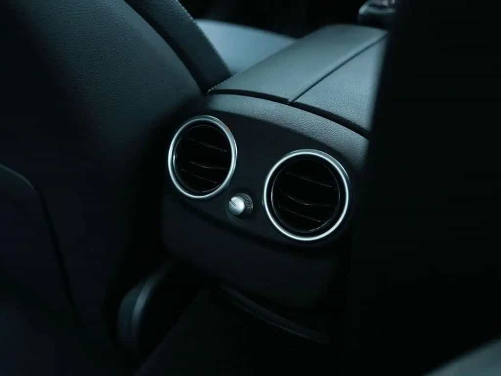Mercedes-Benz C-Class 200 CGI NAVI*LED*TEILLEDER*SH*TEMO*PDC 08/2017-photo-15