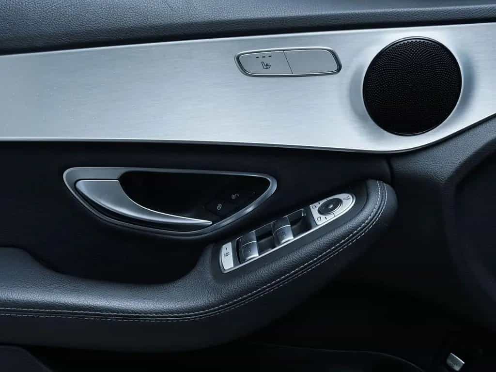 Mercedes-Benz C-Class 200 CGI NAVI*LED*TEILLEDER*SH*TEMO*PDC 08/2017-photo-19