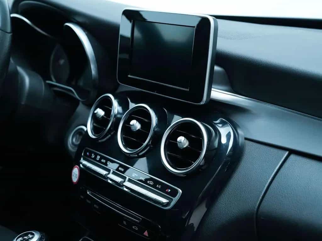 Mercedes-Benz C-Class 200 CGI NAVI*LED*TEILLEDER*SH*TEMO*PDC 08/2017-photo-22