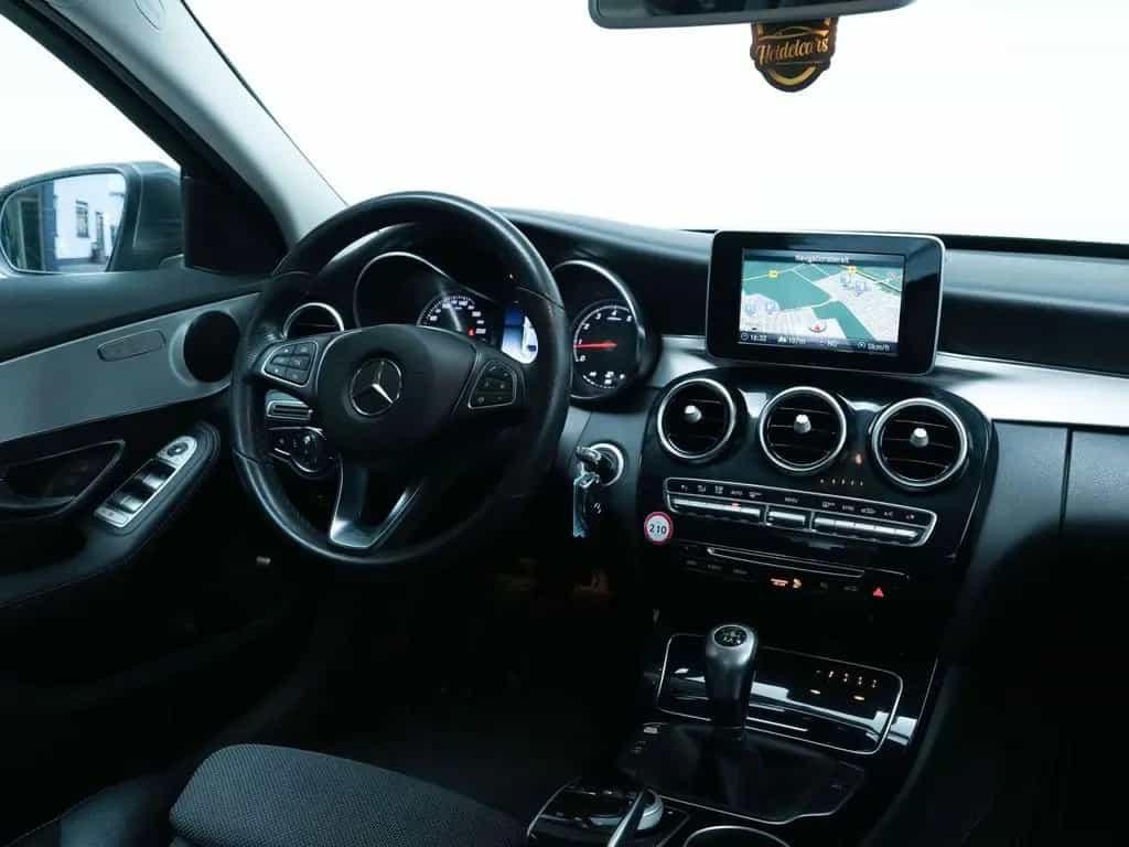 Mercedes-Benz C-Class 200 CGI NAVI*LED*TEILLEDER*SH*TEMO*PDC 08/2017-photo-28