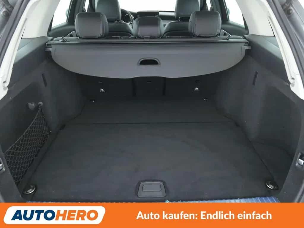 Mercedes-Benz C-Class 180 T Avantgarde Aut.*NAV*LED*TEMPO*PDC*SHZ* 12/2020-photo-17