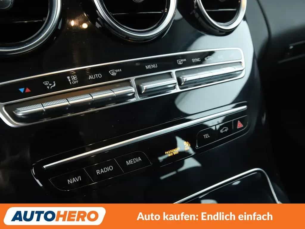 Mercedes-Benz C-Class 180 T Avantgarde Aut.*NAV*LED*TEMPO*PDC*SHZ* 12/2020-photo-21