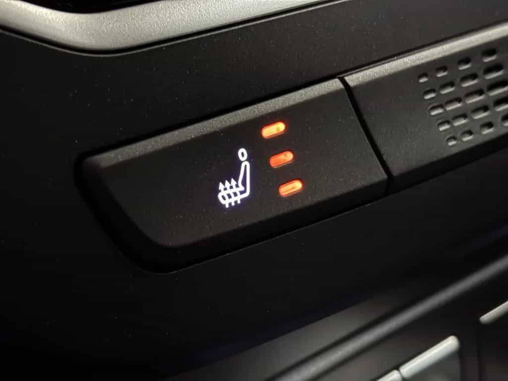 KGM Tivoli Essential 1.5 AT6 AWD null-photo-12
