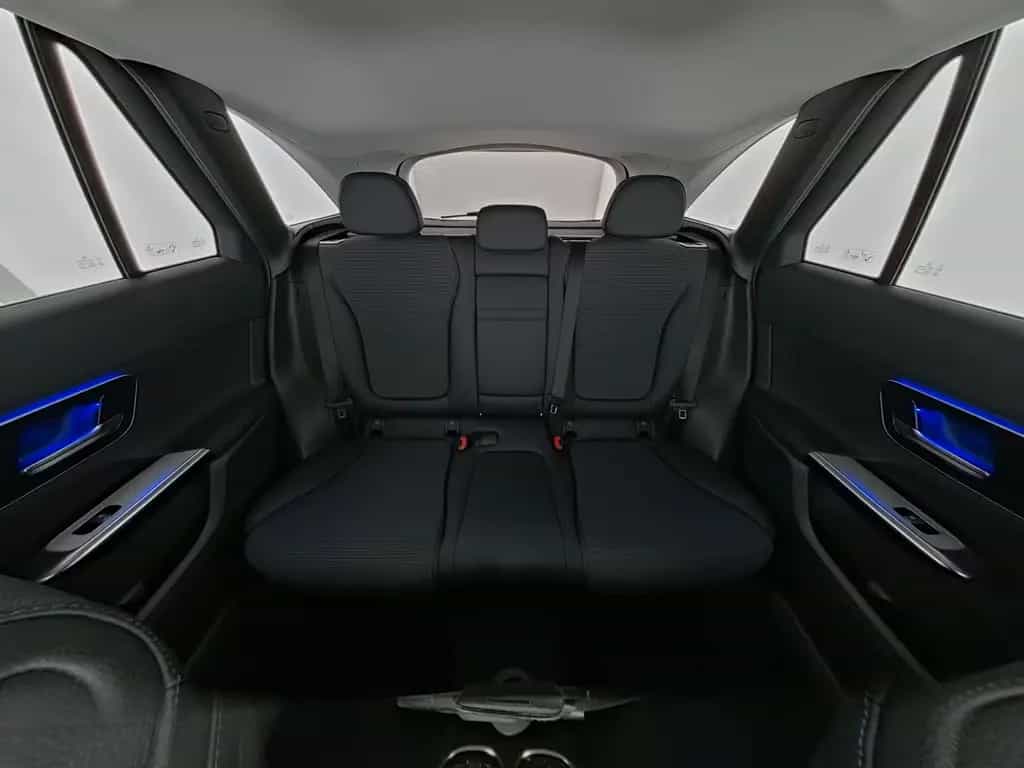 Mercedes-Benz GLC 200 Avantgarde AHK|Navi|Tempo|Fernlichtassis 04/2024-photo-17