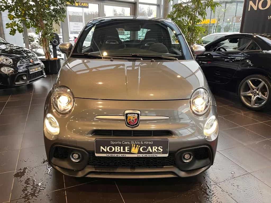 Abarth 695 Turismo KLIMA NAVI LEDER ALU 09/2024-photo-1