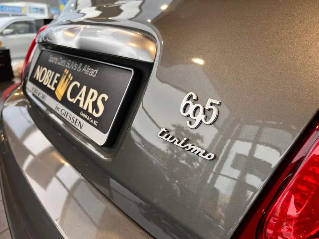 Abarth 695 Turismo KLIMA NAVI LEDER ALU 09/2024-photo-19