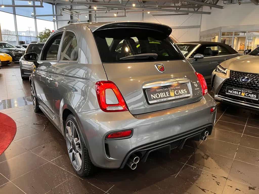 Abarth 695 Turismo KLIMA NAVI LEDER ALU 09/2024-photo-3