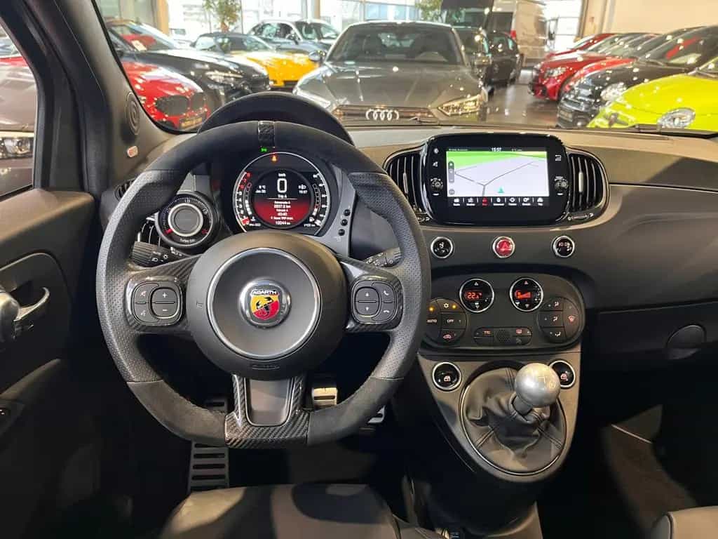 Abarth 695 Turismo KLIMA NAVI LEDER ALU 09/2024-photo-8