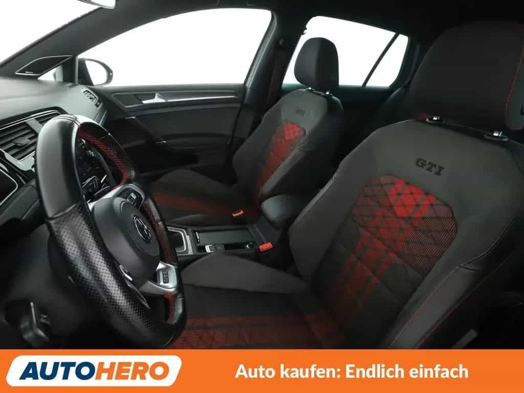 Volkswagen Golf VII 2.0 TSI GTI TCR Aut.*DYNAUDIO*LED*PDC* 06/2019-photo-10