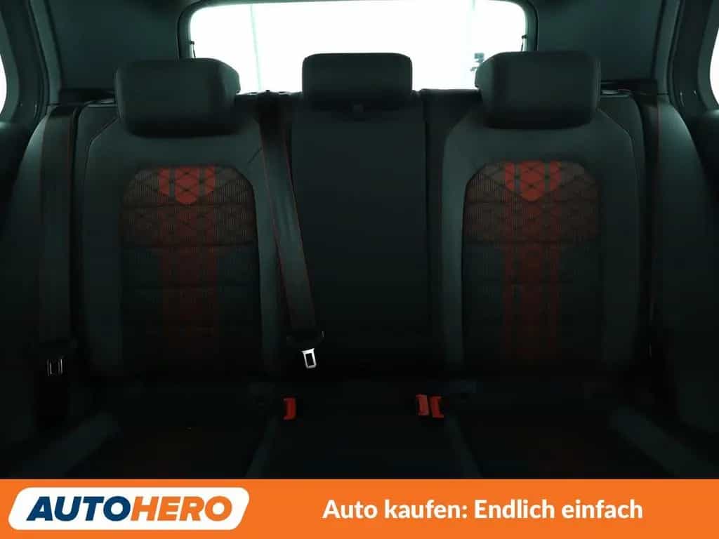 Volkswagen Golf VII 2.0 TSI GTI TCR Aut.*DYNAUDIO*LED*PDC* 06/2019-photo-16