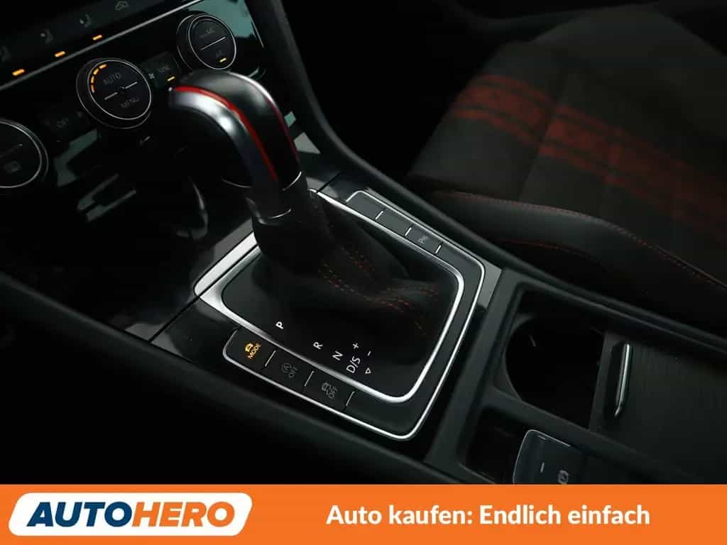 Volkswagen Golf VII 2.0 TSI GTI TCR Aut.*DYNAUDIO*LED*PDC* 06/2019-photo-25