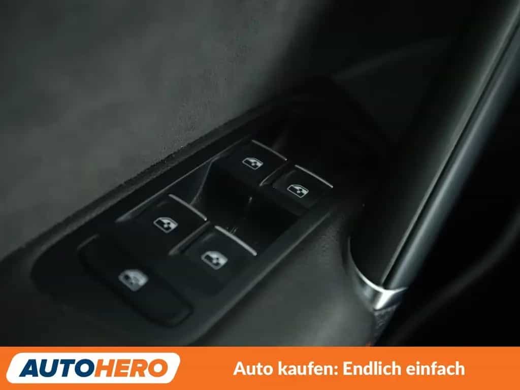 Volkswagen Golf VII 2.0 TSI GTI TCR Aut.*DYNAUDIO*LED*PDC* 06/2019-photo-26