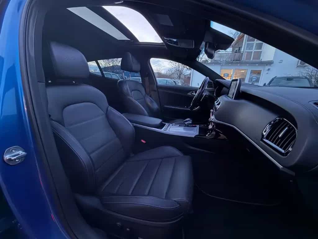 Kia Stinger GT 4WD LED/Service&TüV Neu/Pano 08/2018-photo-20