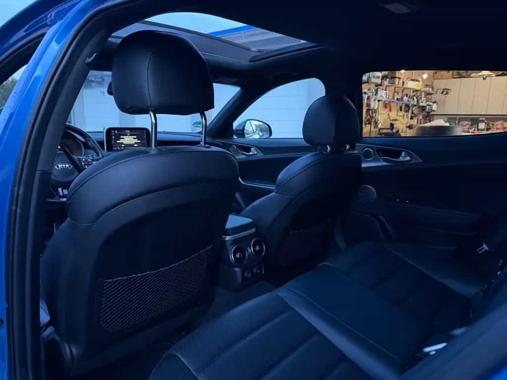 Kia Stinger GT 4WD LED/Service&TüV Neu/Pano 08/2018-photo-23
