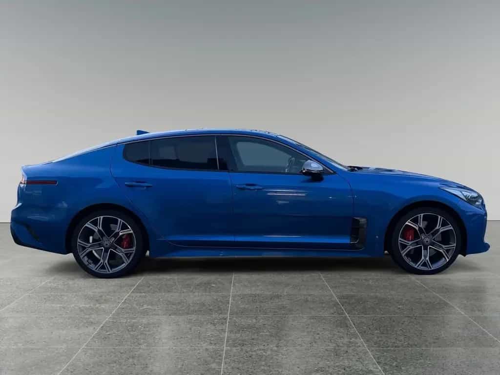 Kia Stinger GT 4WD LED/Service&TüV Neu/Pano 08/2018-photo-3