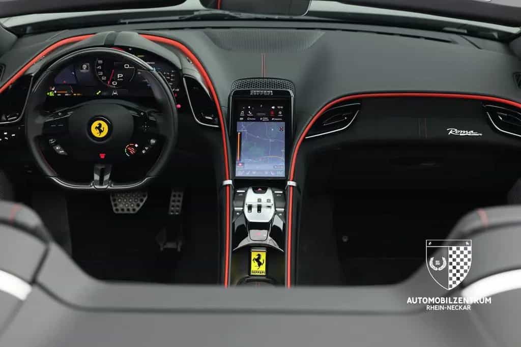 Ferrari Roma Spider Carbon-LED/JBL/Shields/NeroDaytona 11/2024-photo-11