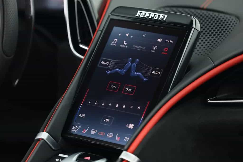 Ferrari Roma Spider Carbon-LED/JBL/Shields/NeroDaytona 11/2024-photo-26