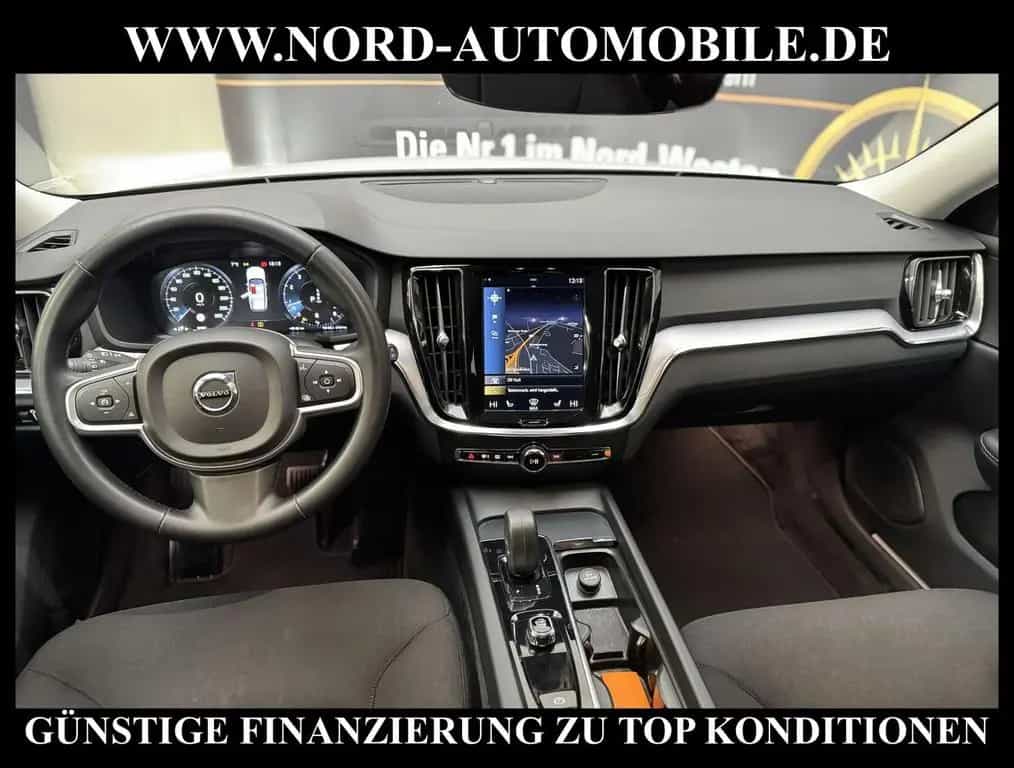 Volvo V60 Kombi B3 B Momentum *LED*Navi*Kamera*SHZ*17Z 10/2021-photo-17