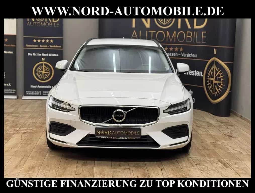 Volvo V60 Kombi B3 B Momentum *LED*Navi*Kamera*SHZ*17Z 10/2021-photo-2