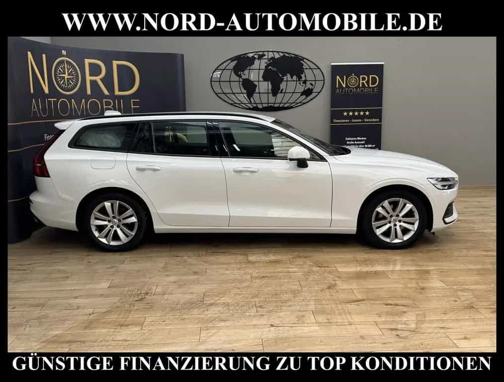 Volvo V60 Kombi B3 B Momentum *LED*Navi*Kamera*SHZ*17Z 10/2021-photo-5