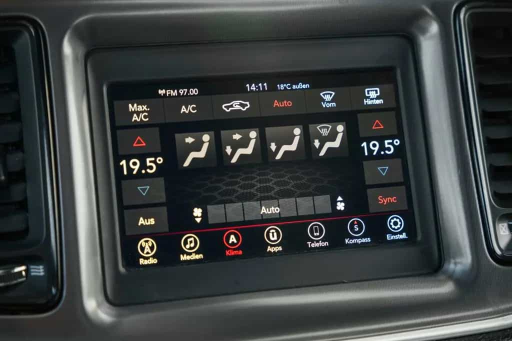 Dodge Challenger 5,7 Hemi WIDEBODY TOP 02/2020-photo-32