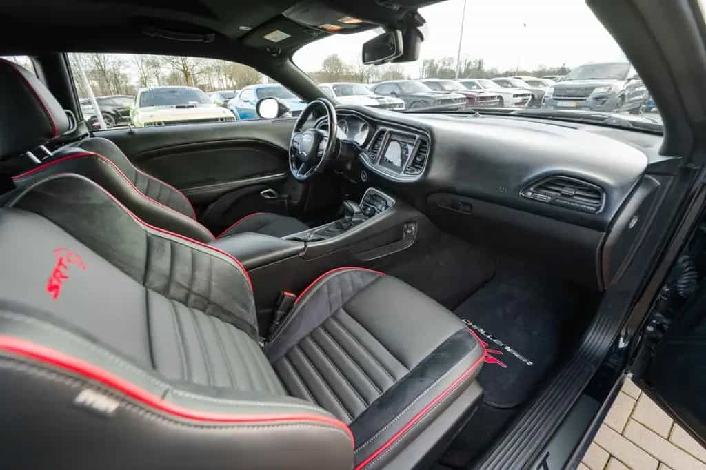 Dodge Challenger 5,7 Hemi WIDEBODY TOP 02/2020-photo-39