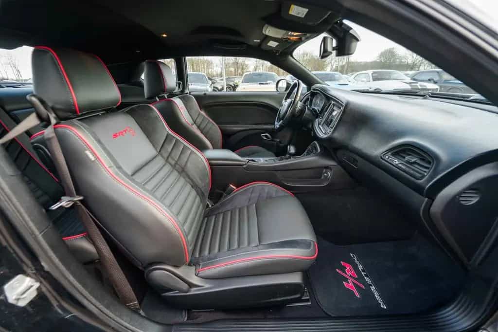 Dodge Challenger 5,7 Hemi WIDEBODY TOP 02/2020-photo-40