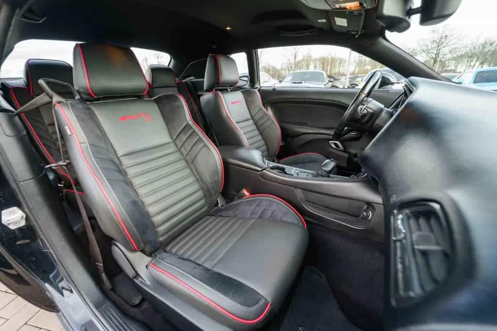 Dodge Challenger 5,7 Hemi WIDEBODY TOP 02/2020-photo-41