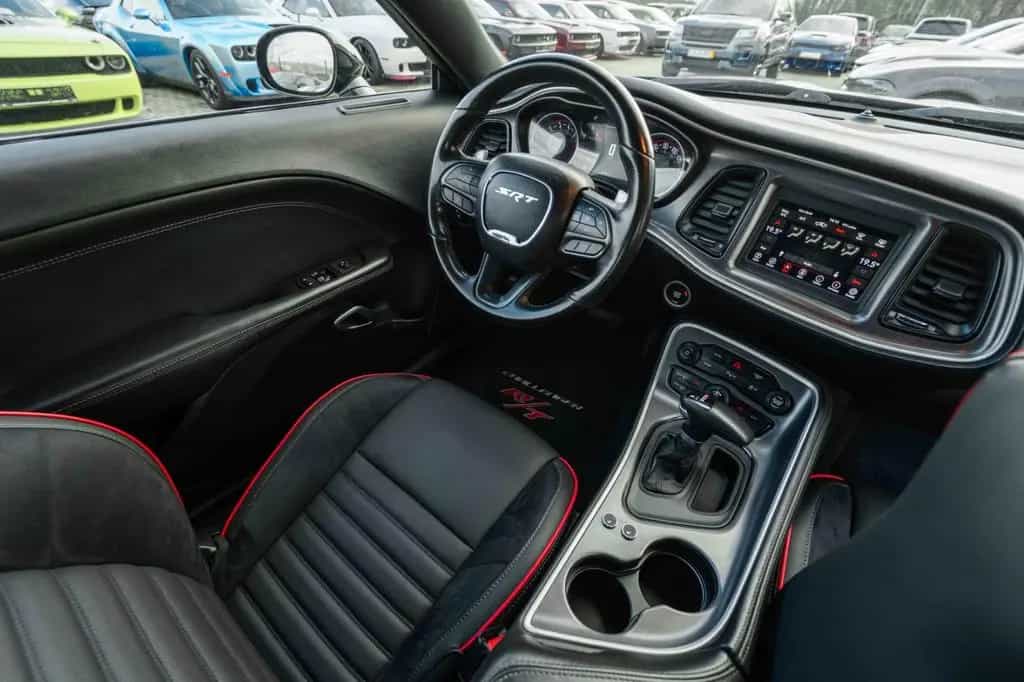 Dodge Challenger 5,7 Hemi WIDEBODY TOP 02/2020-photo-44