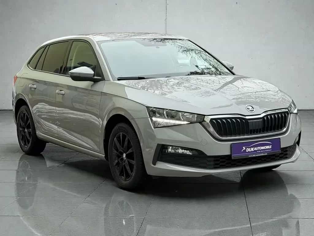 Skoda Scala Active Automatik *1.Hand* 10/2020-photo-2
