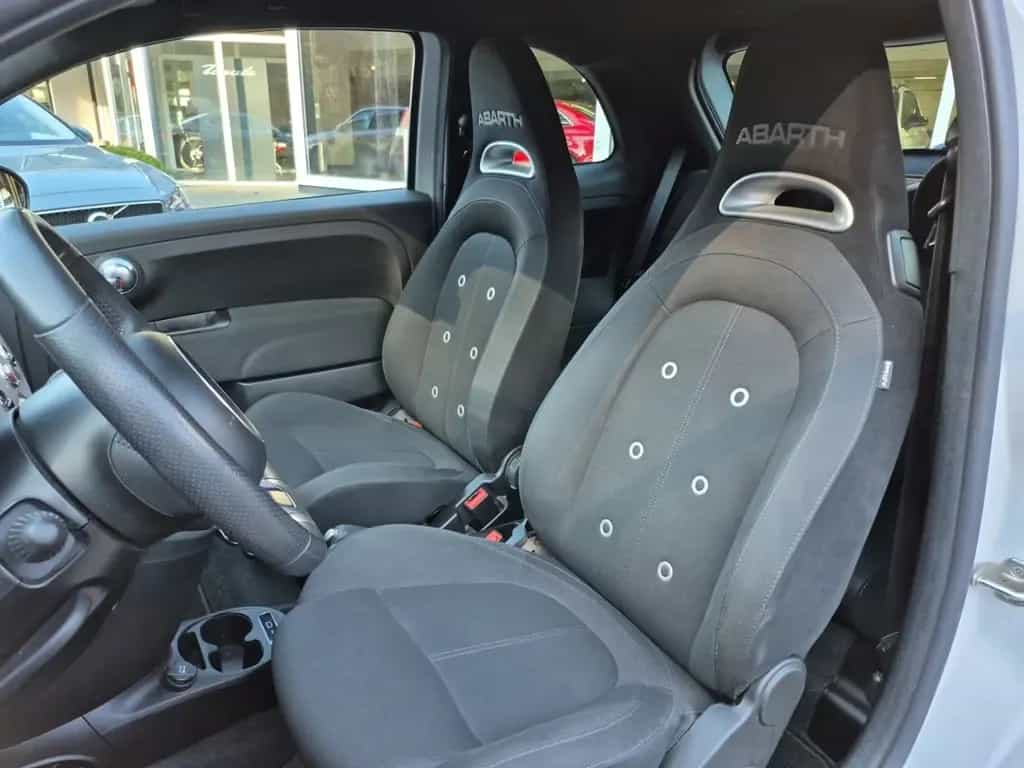 Abarth 595 1.4 PDC Sportfahrwerk CarPlay Klima Bi-Xenon 06/2019-photo-6