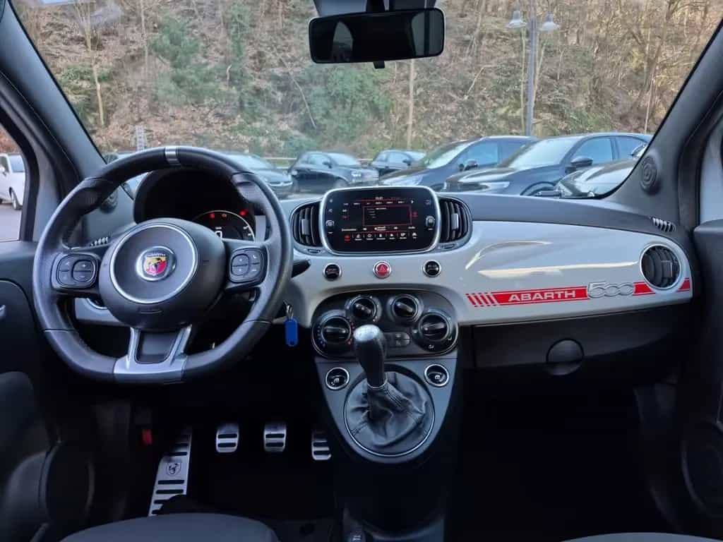 Abarth 595 1.4 PDC Sportfahrwerk CarPlay Klima Bi-Xenon 06/2019-photo-8