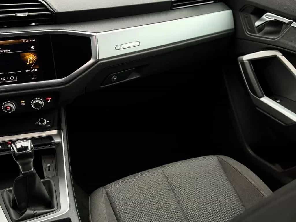 Audi Q3 35 TFSI LED*Temp*Bt*Pdc*Shz*Finanzierung0%Anz 03/2019-photo-18