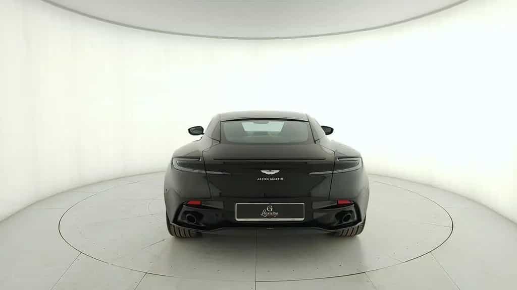 Aston Martin V8 Vantage ASTON MARTIN DB11 Coupe 4.0 V8 auto 06/2022-photo-3