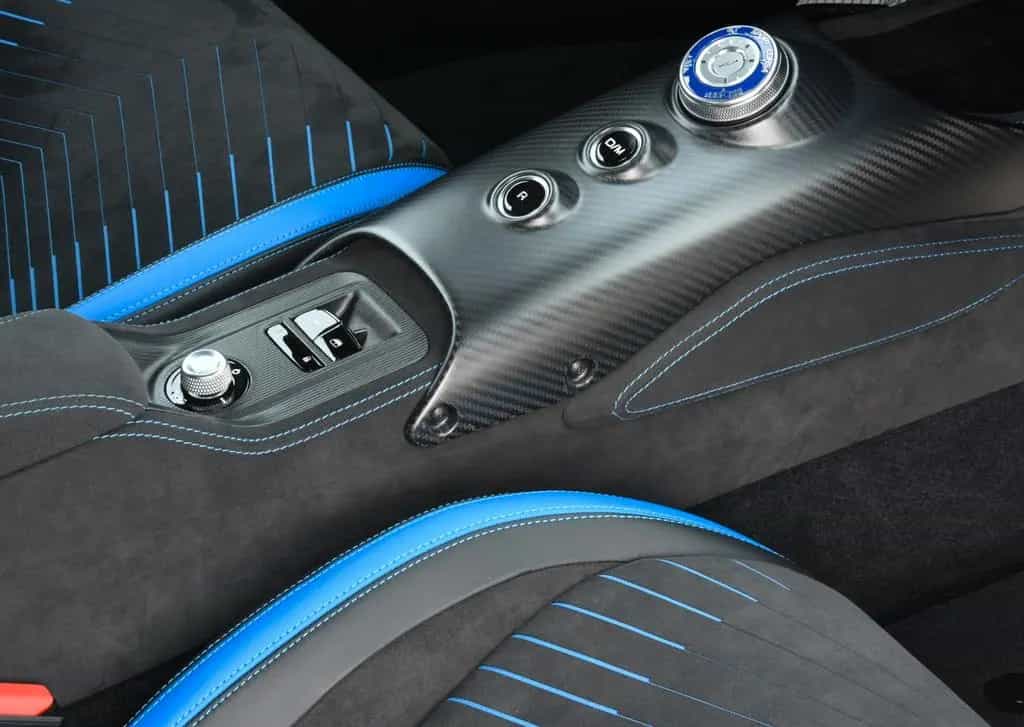Maserati MC20 V6 - Carbon, Keramic, Liftsystem, Voll 01/2022-photo-15