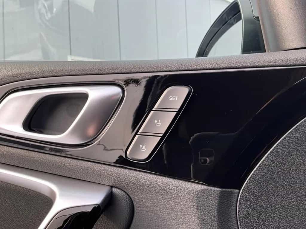 Kia XCeed GT-Line 1.6T DCT7 MY26 Glasdach ACC Memory 05/2026-photo-15