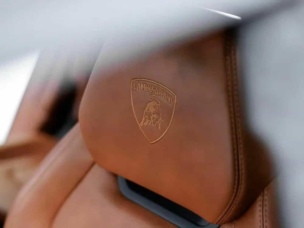Lamborghini Urus 02/2019-photo-17