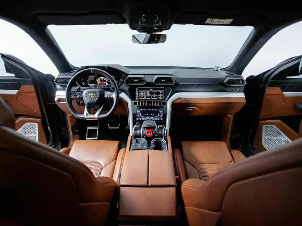 Lamborghini Urus 02/2019-photo-19