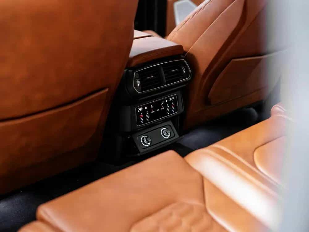 Lamborghini Urus 02/2019-photo-27